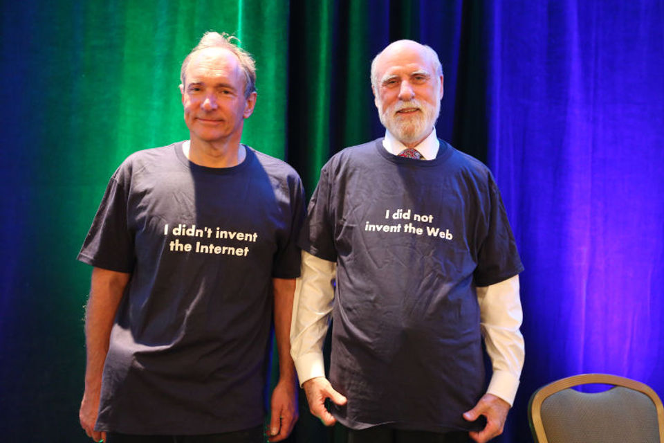 Tim Berners-Lee and Vint Cerf wearing matching t-shirts